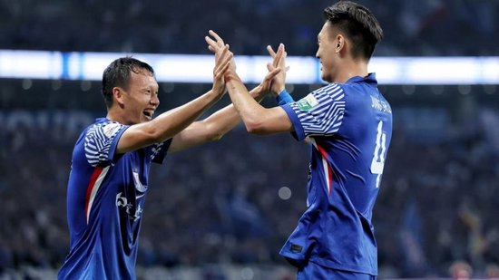 半场两球打崩于根伟铁桶阵，申花3-0碾压津门虎