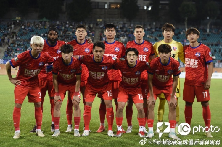 中甲第8轮：黄威、泽·维托尔破门 南京城市2-0送梅州四连败