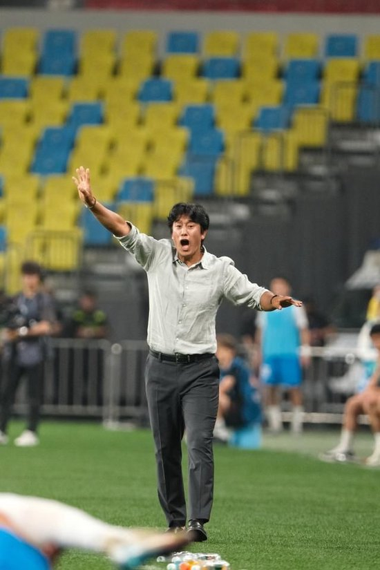 点球红牌毁好局，蓉城1-1西海岸五连胜终结，落后申花2分