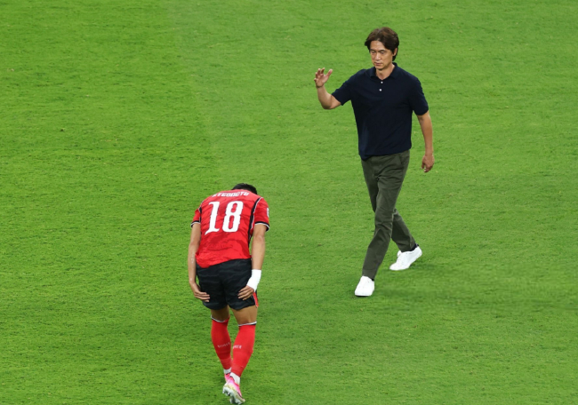 韩国2-1逆转捷克:传控碾压 亚洲足球技术流正名 韩国2-1逆转捷克:传控碾压 亚洲足球技术流正名